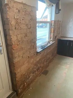 Click Here To Enlarge This Photo Of Rising Damp&comma; Mapperley&comma; Nottingham